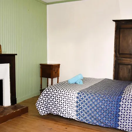 Semesterbostad Sous Les Etoiles Du Causse